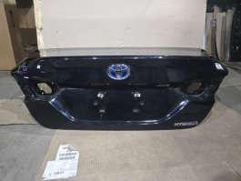 Крышка багажника toyota camry 70 xv70   