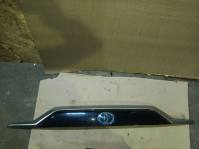 Накладка двери багажника toyota rav4 50 xa50 2020- задн. 
