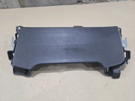 Подушка безопасности в колени toyota corolla e210  2018-  
