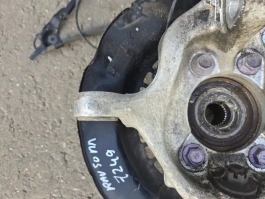 Кулак поворотный toyota rav4 50 xa50 2018- перед. лев.
