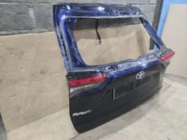Крышка багажника toyota rav4 50 xa50 2018-  