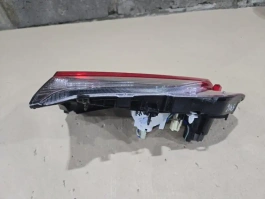 Фонарь в крышку багажника toyota rav4 50 xa50 2018-  лев.