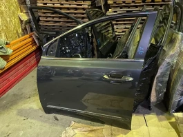 Дверь kia sportage ql 2015-2021 перед. лев.