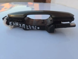 Ручка двери toyota corolla e210  2020- задн. прав.