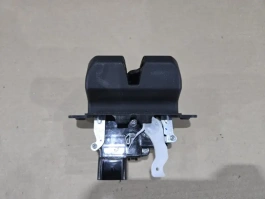 Замок двери багажника hyundai tucson tl 2015-2021  