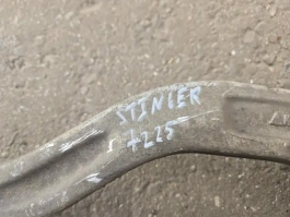 Рычаг подвески нижний kia stinger j5 2017-2023 перед. 
