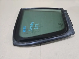 Форточка двери kia sportage ql 2015-2021 задн. прав.