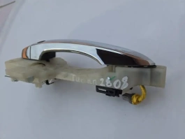 Ручка двери hyundai tucson tl 2015-2021 перед. прав.
