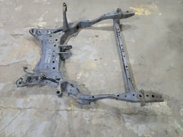 Подрамник mazda 3 bm  2013-2019 перед. 
