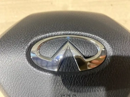 Подушка безопасности в руль infiniti q50 v37 2013-  