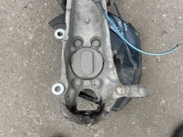 Кулак поворотный infiniti q50 v37 2013- перед. прав.