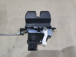 Замок двери багажника hyundai tucson tl 2015-2021  