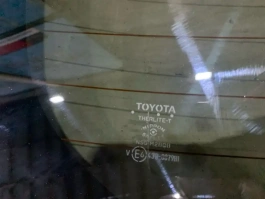 Стекло крышки багажника toyota rav4 50 xa50 2018-  