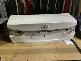 Крышка багажника lexus gs 4  2020-  