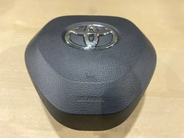 Подушка безопасности в руль toyota rav4 50 xa50 2018-  
