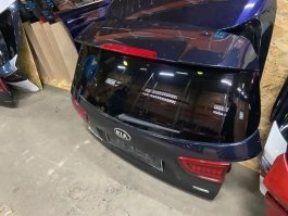 Крышка багажника kia sorento prime um 2020-  
