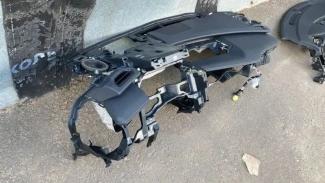 Торпедо lexus ux  2020-  