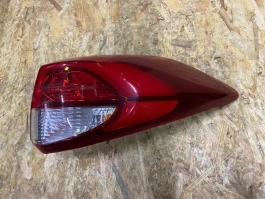 Фонарь в крыло hyundai tucson tl 2020- задн. прав.