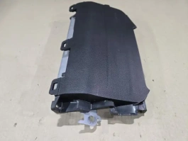 Подушка безопасности в колени toyota rav4 50 xa50 2018-  
