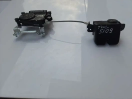Замок двери багажника hyundai tucson tl 2015-2021  