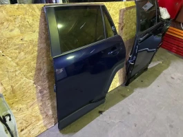 Дверь toyota rav4 50 xa50 2018- задн. лев.