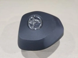 Подушка безопасности в руль toyota corolla e210  2018-  