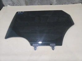Стекло двери nissan qashqai j11 2013-2021 задн. лев.