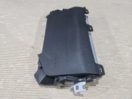 Подушка безопасности в колени toyota rav4 50 xa50 2018-  