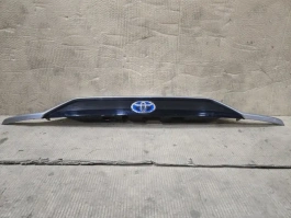 Накладка двери багажника toyota rav4 50 xv50 2018- задн. 