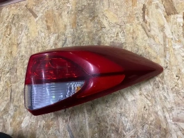 Фонарь в крыло hyundai tucson tl 2020- задн. прав.